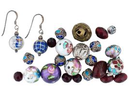 COLLECTION OF CHINESE CLOISONNE HAND ENAMEL BEADS