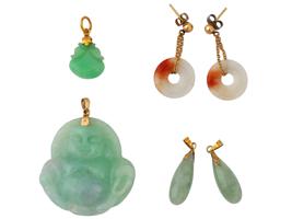 VINTAGE 14K GOLD JADE PENDANTS AND DANGLE EARRINGS