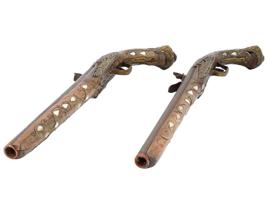 PAIR OF DECORATIVE FLINTLOCK PISTOLS W INLAID PEARL