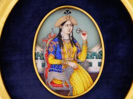 ANTIQUE INDIAN ROYAL PORTRAIT MINIATURE PAINTINGS