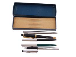 LARGE VINTAGE COLLECTION MECHANICAL AND BALL POINT PENS