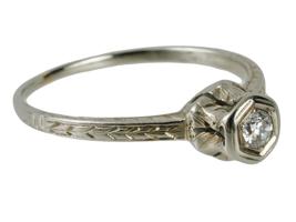 ANTIQUE BELAIS 18K WHITE GOLD DIAMOND WEDDING RING