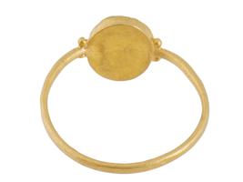 ANCIENT ROMAN EMPIRE GOLD RING WITH GLASS CABOCHON