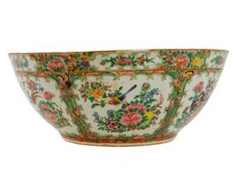 LARGE CHINESE FAMILLE ROSE PORCELAIN BOWL W FLOWERS