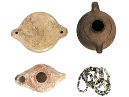 ANCIENT ROMAN TERRACOTTA AND GLASS ITEMS