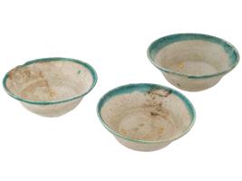 ANCIENT ISLAMIC GLAZED CLAY BOWLS WITH PAINTED EDGES