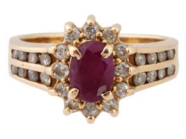 VINTAGE 14K GOLD RING WITH RUBY AND DIAMONDS