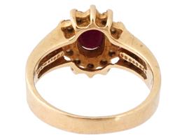 VINTAGE 14K GOLD RING WITH RUBY AND DIAMONDS