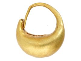 ANCIENT GREEK GOLD EARRING IN THE SHAPE OF A BOAT