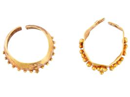 ANCIENT GOLD HOOP TYPE EARRINGS WITH BEADED MOTIF