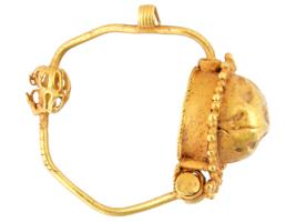 ANCIENT ROMAN EMPIRE GOLD EARRING