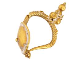 ANCIENT ARCHAEOLOGICAL GOLD EARRING