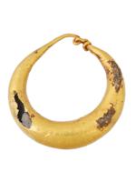 LARGE ANCIENT ROMAN GOLD EARRING 100 TO 300 AD