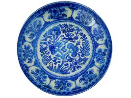 PERSIAN QAJAR DYNASTY BLUE AND WHITE CERAMIC PLATE