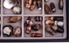 LARGE COLLECTION OF BANDED AGATE BEADS IN TRAY PIC-6