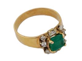 VINTAGE 14K GOLD RING W EMERALD AND DIAMONDS