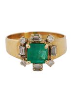 VINTAGE 14K GOLD RING W EMERALD AND DIAMONDS