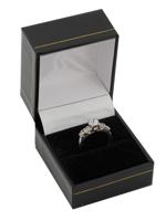 18K WHITE GOLD ENGAGEMENT RING W DIAMONDS IN BOX