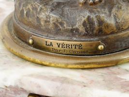 ANTIQUE FRENCH HORDEZ BRASS AND MARBLE MANTLE CLOCK