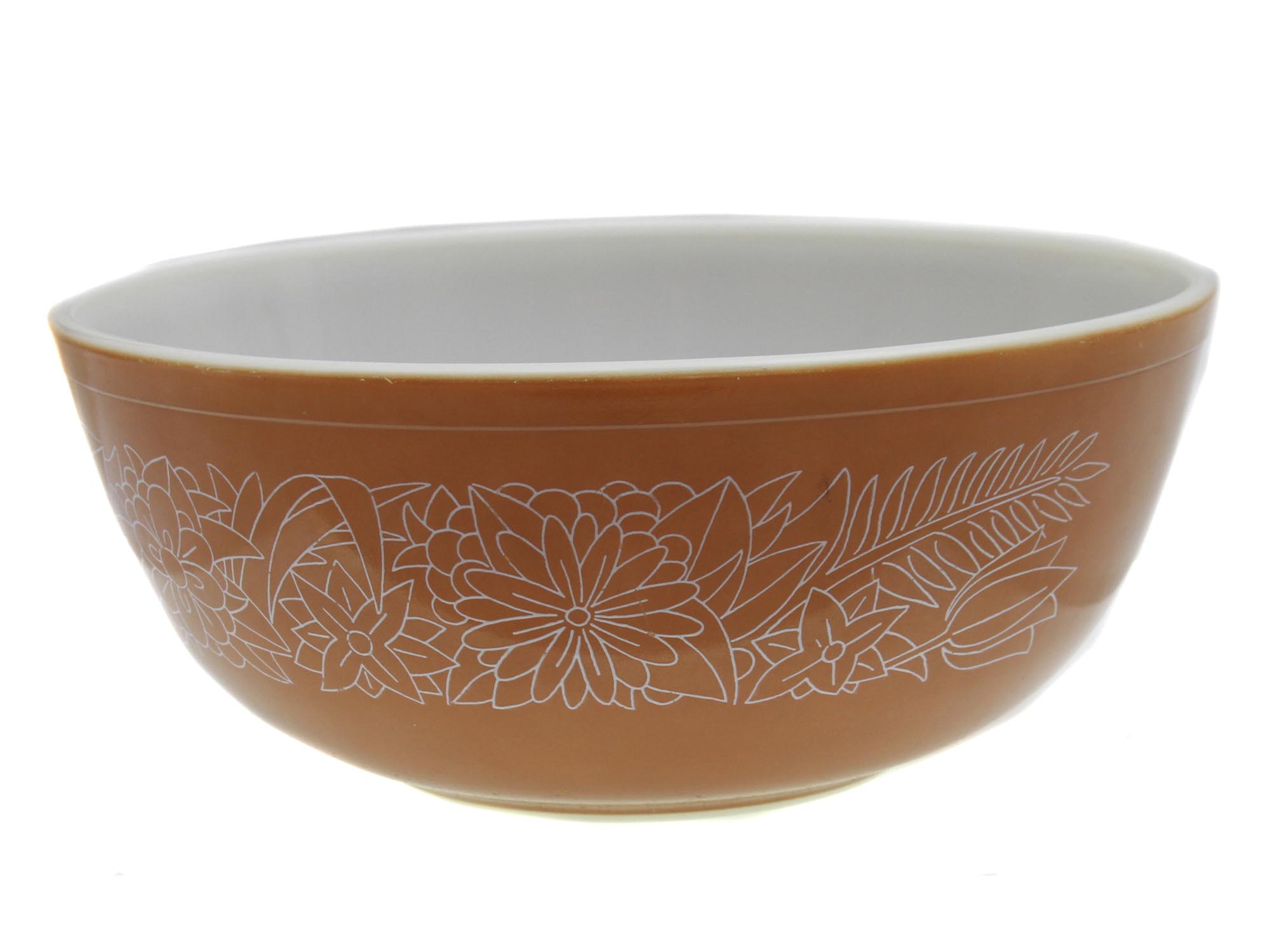 A VINTAGE PYREX BOWL WOODLAND PATTERN PIC-0