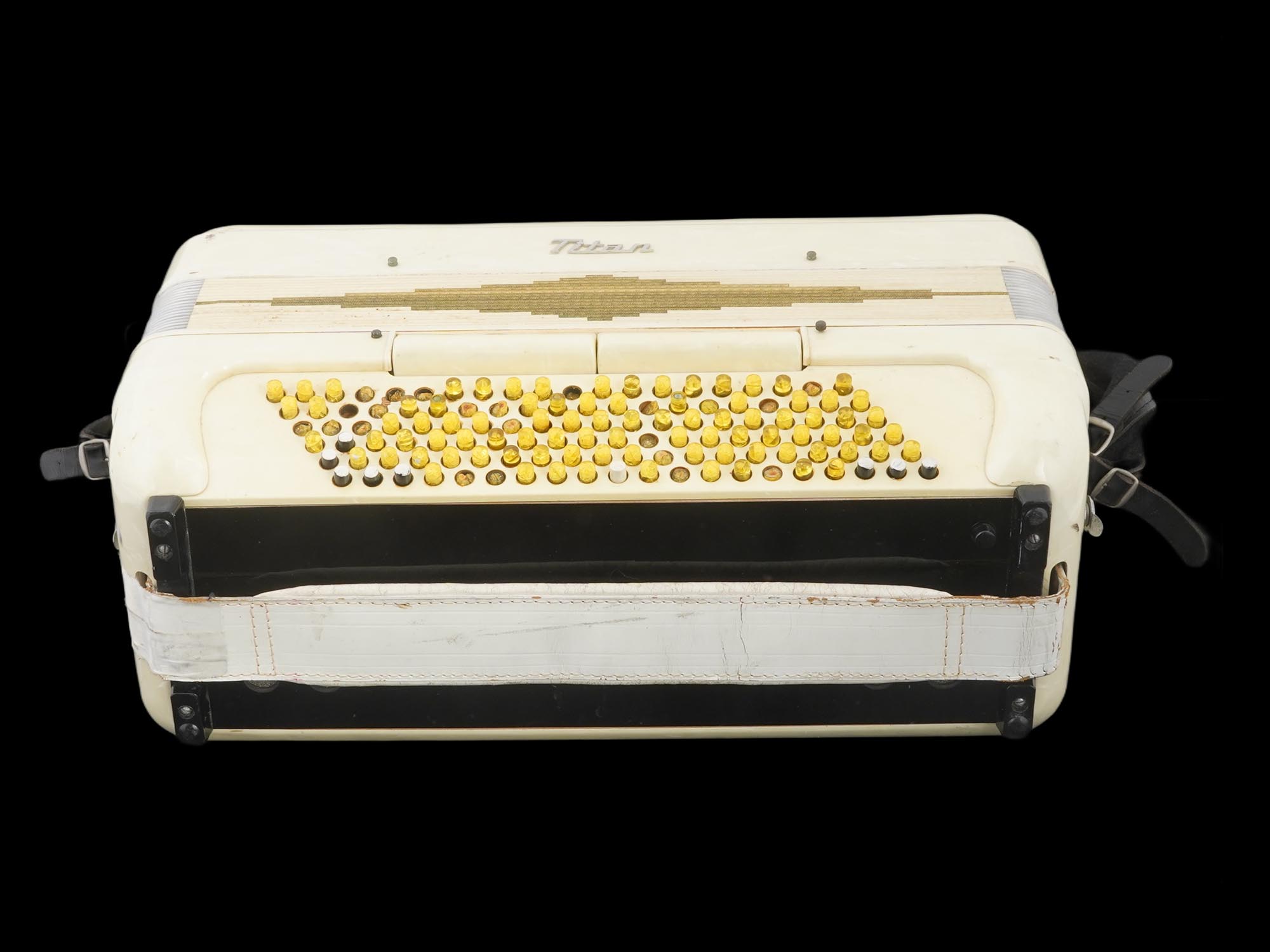 VINTAGE ITALIAN TITAN WHITE ACCORDION PIC-5