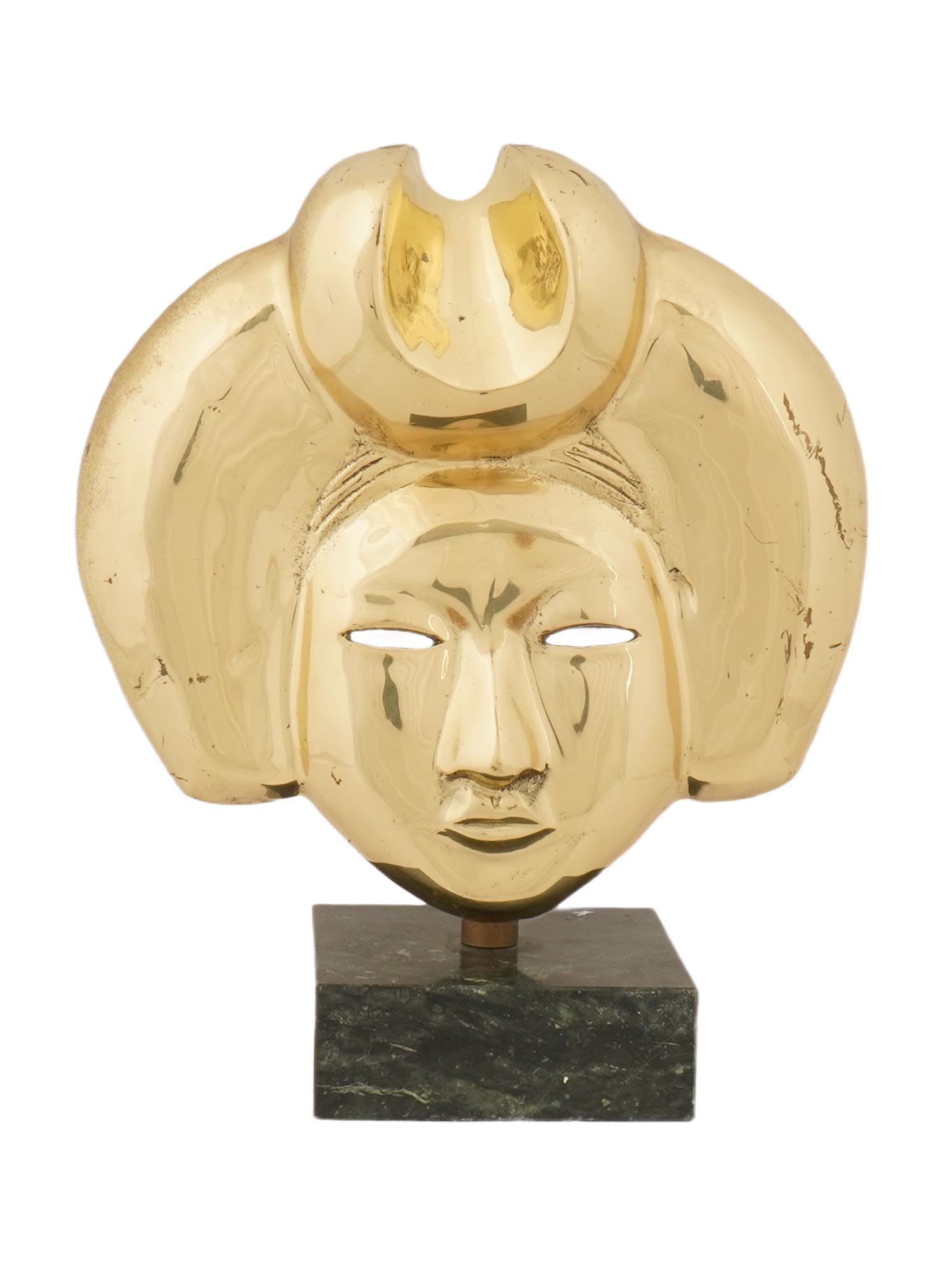 VINTAGE MID CENTURY GILT BRASS TABLE GEISHA MASK PIC-