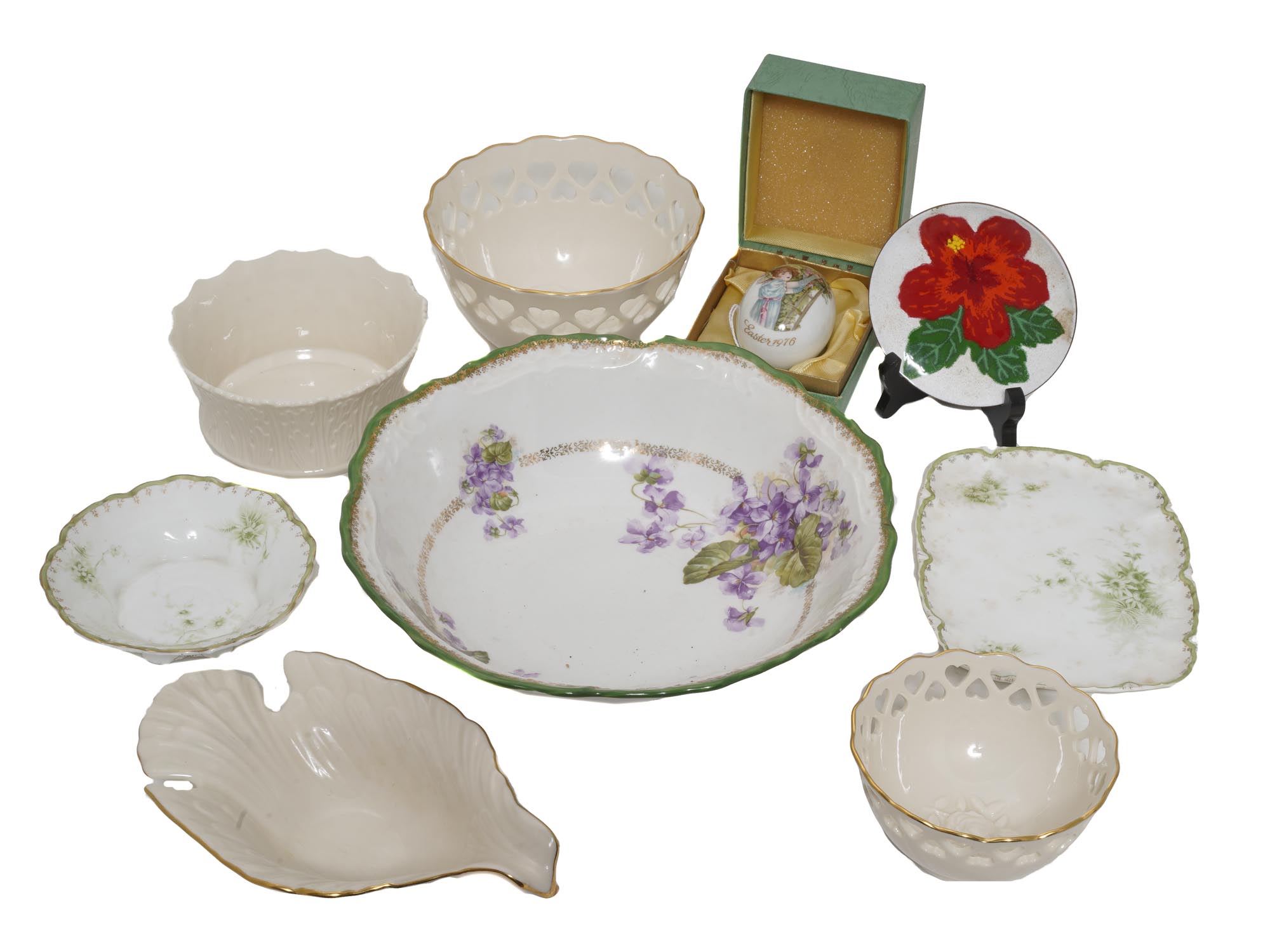 A LOT OF VINTAGE PORCELAIN ITEMS, 9 PIECES PIC-