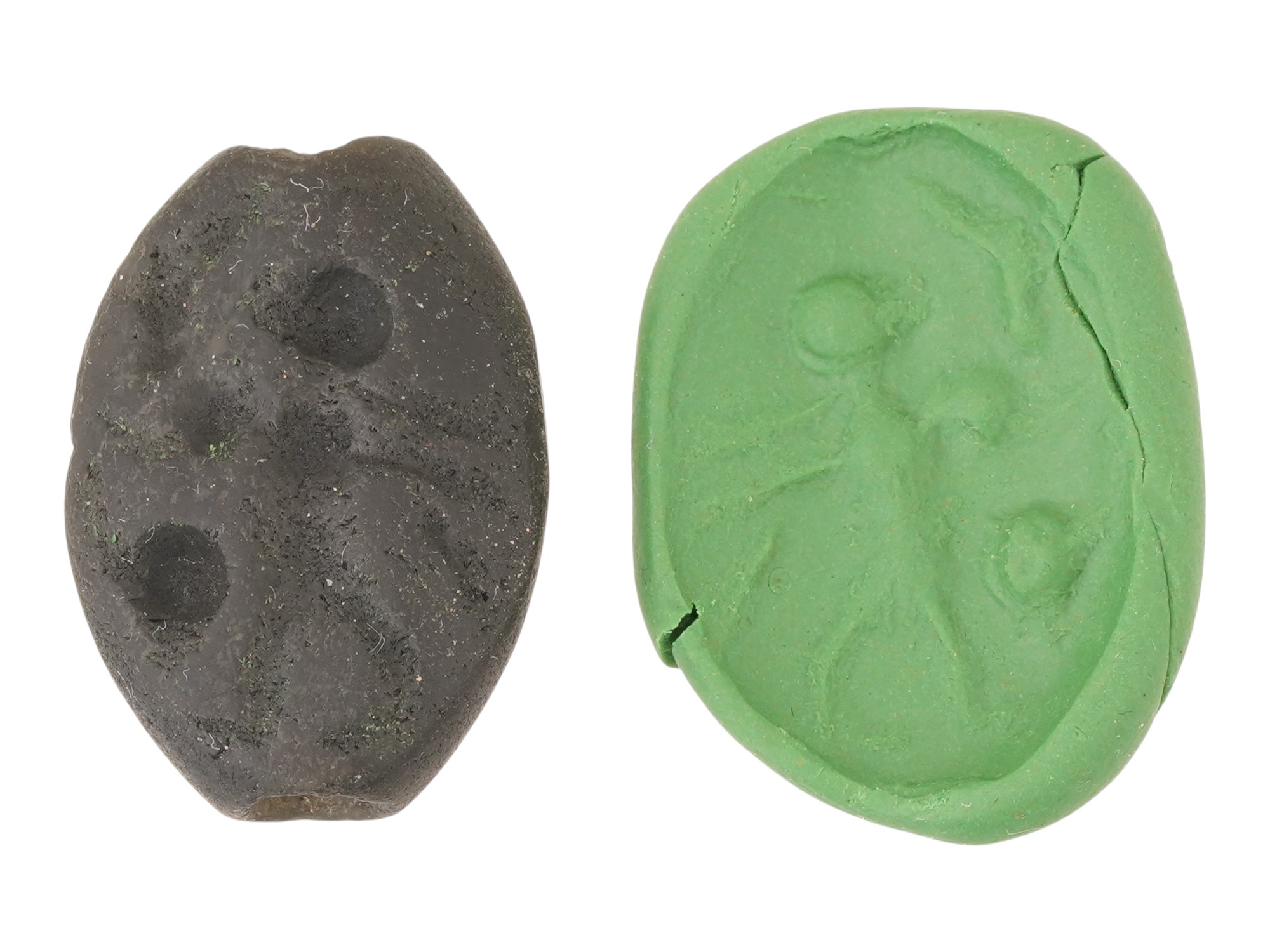 ANCIENT NEAR EASTERN STAMP SEAL WITH A STANDING FIGURE PIC-