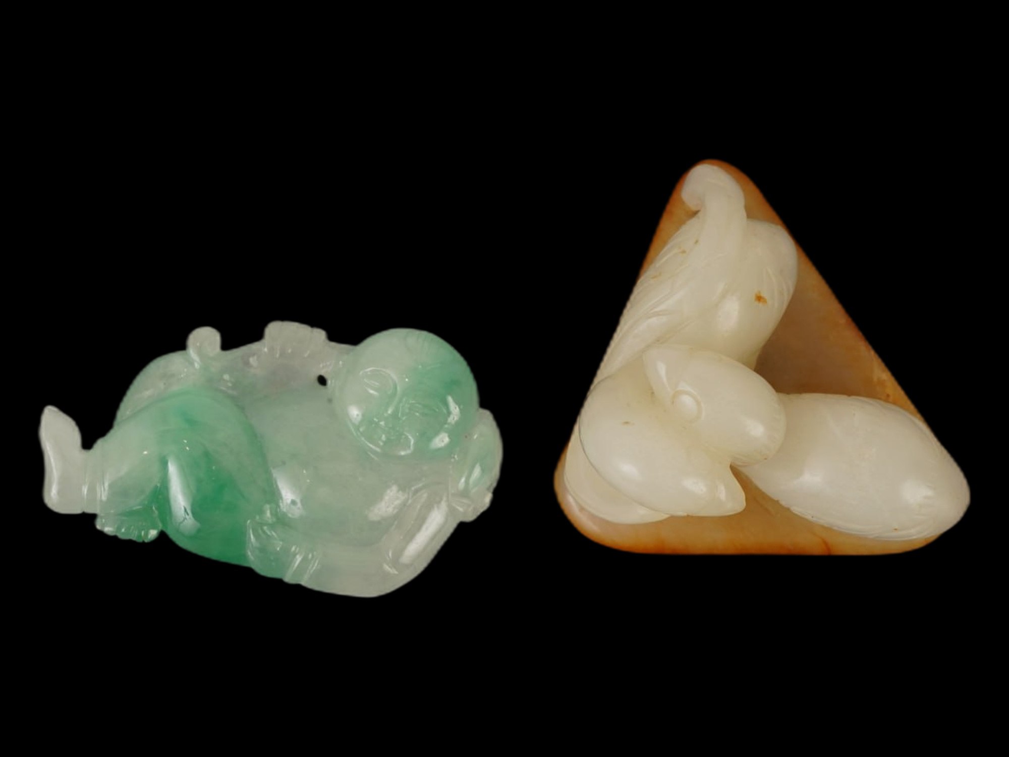 LOT OF TWO ANTIQUE CHINESE HAND CARVED JADE FIGURINES PIC-3