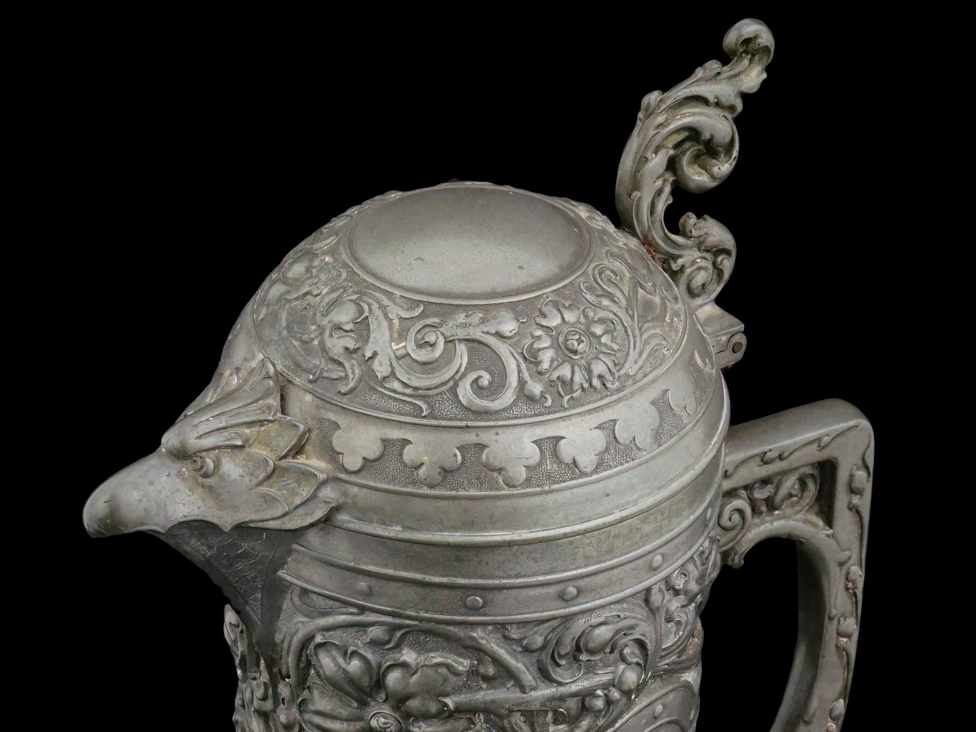 ANTIQUE EUROPEAN CUT CRYSTAL DECANTER PIC-7