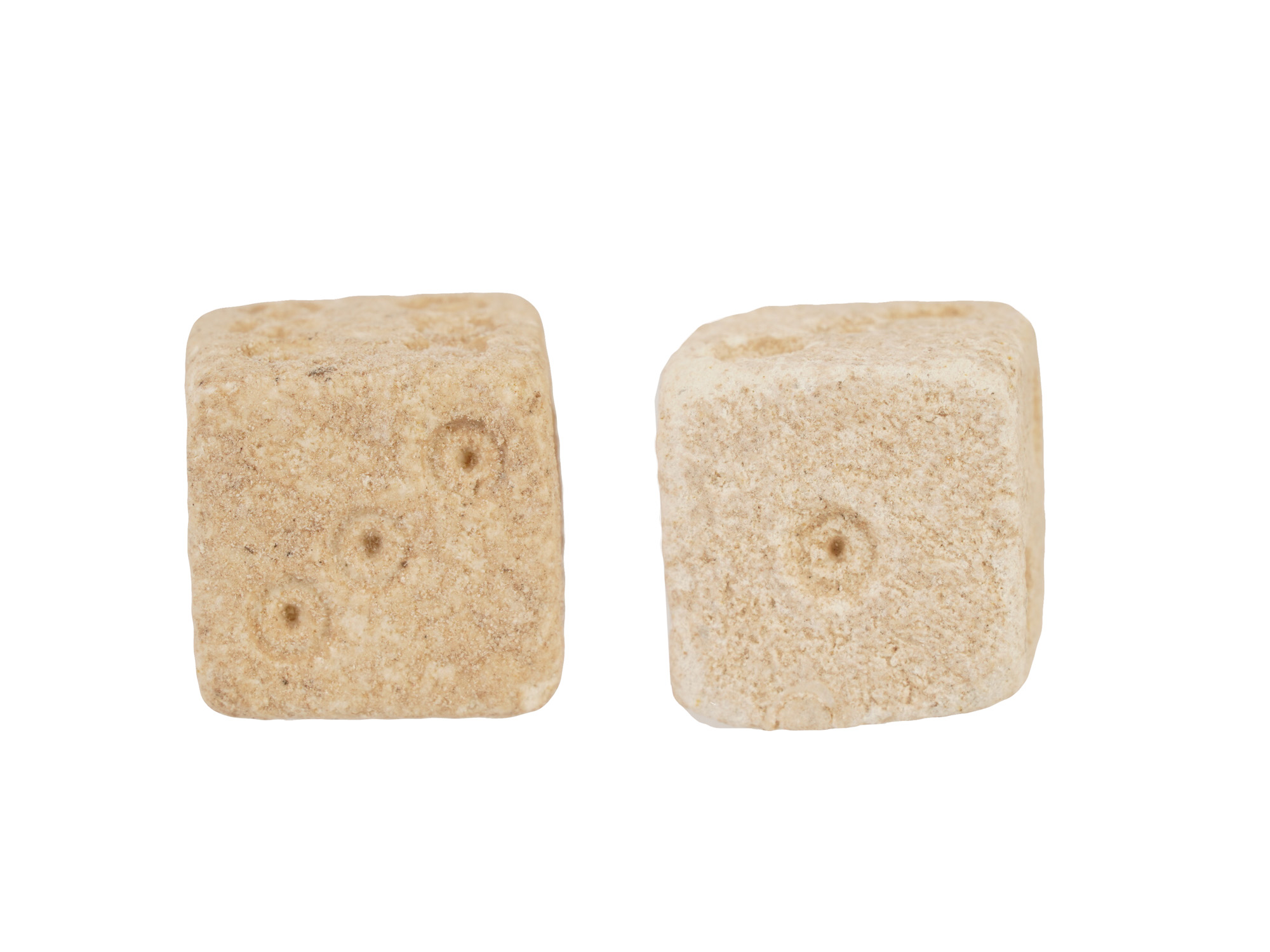 PAIR OF ANCIENT ROMAN STONE DICE 100 TO 300 AD PIC-3