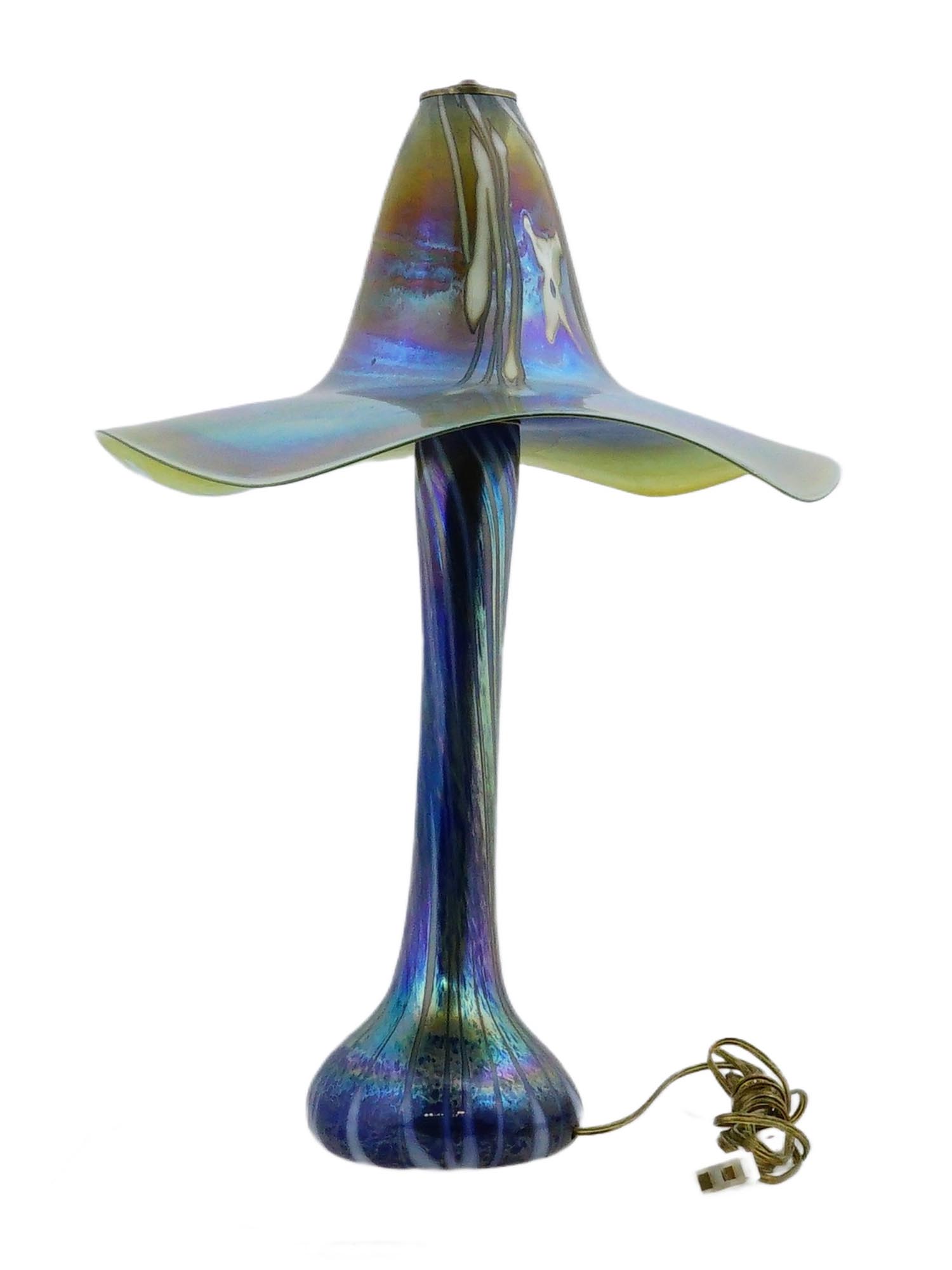 STEPHEN FELLERMAN AMERICAN ART GLASS TABLE LAMP PIC-1