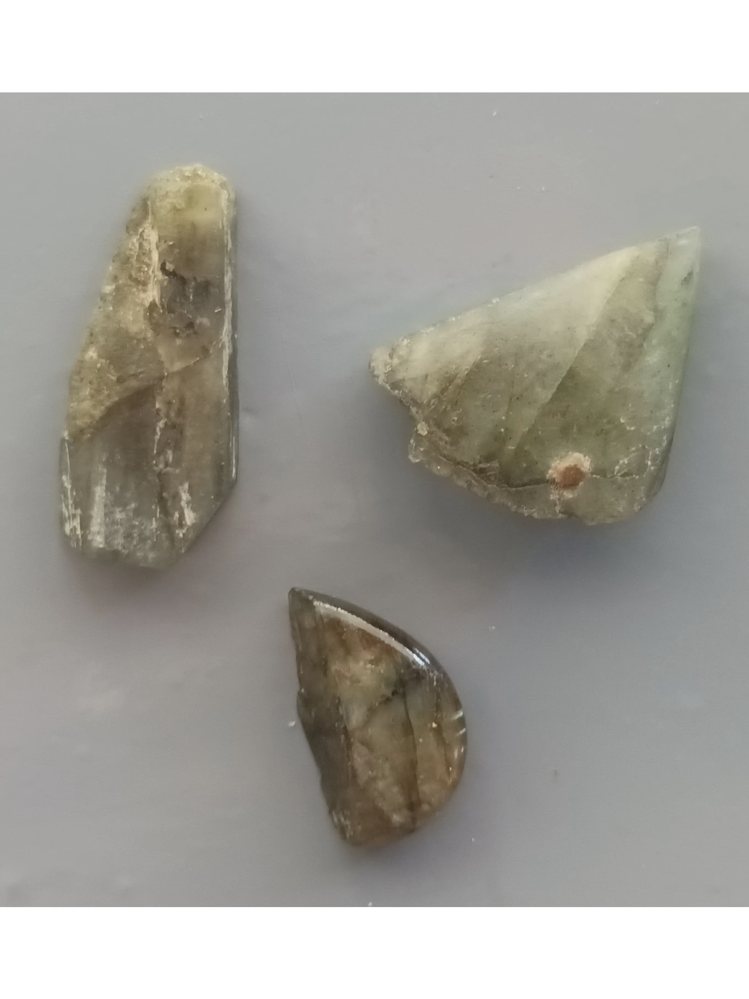 SET OF 3 IRIDESCENT LABRADORITE PIC-2