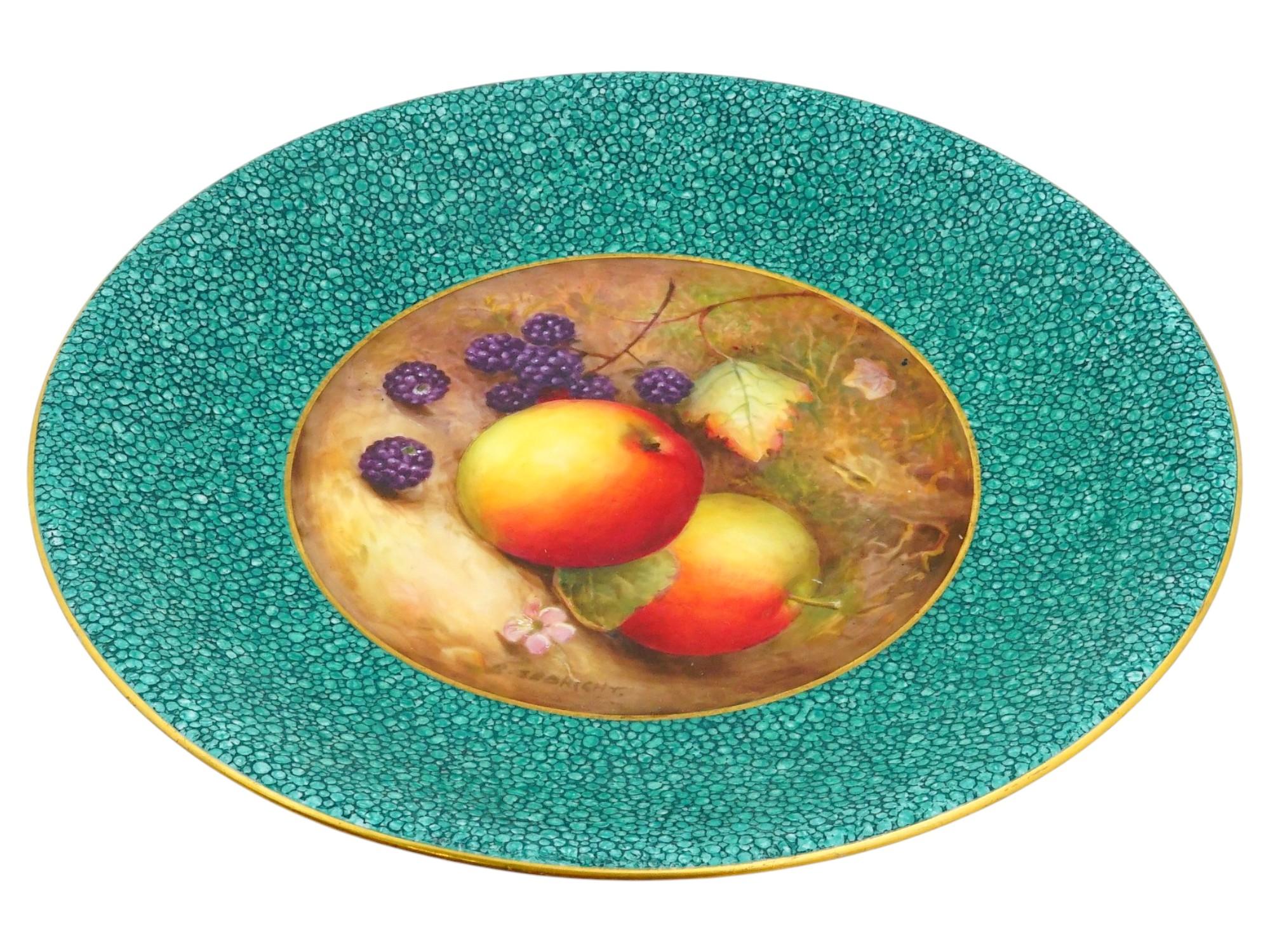 ENGLISH ROYAL WORCESTER PORCELAIN CABINET PLATE PIC-1