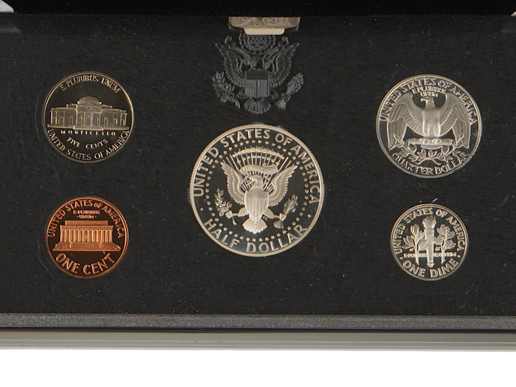 1992 1995 UNITED STATES MINT PREMIER SILVER PROOF SETS PIC-5
