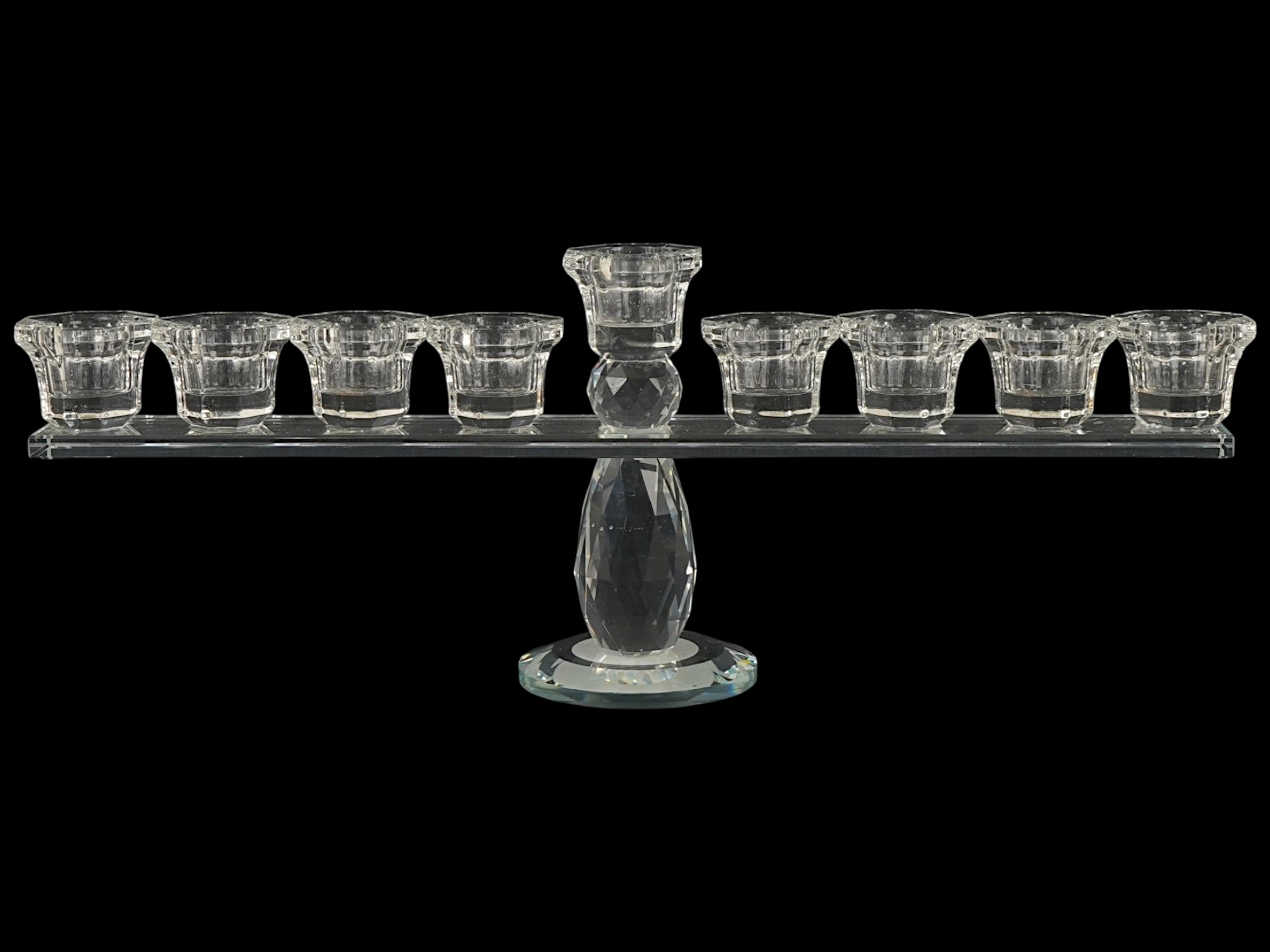 CONTEMPORARY HANUKKAH MENORAH CANDLEHOLDER PIC-1