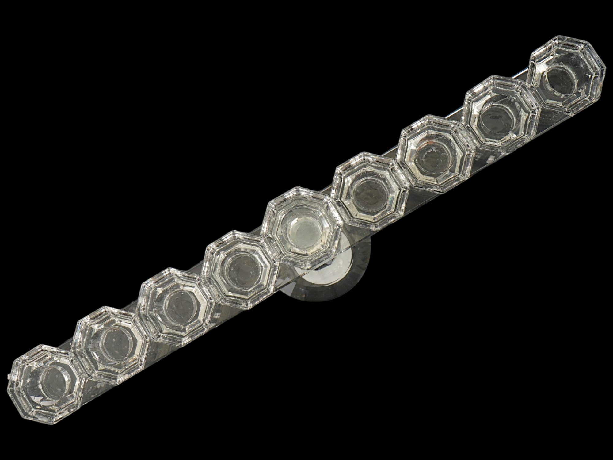 CONTEMPORARY HANUKKAH MENORAH CANDLEHOLDER PIC-4