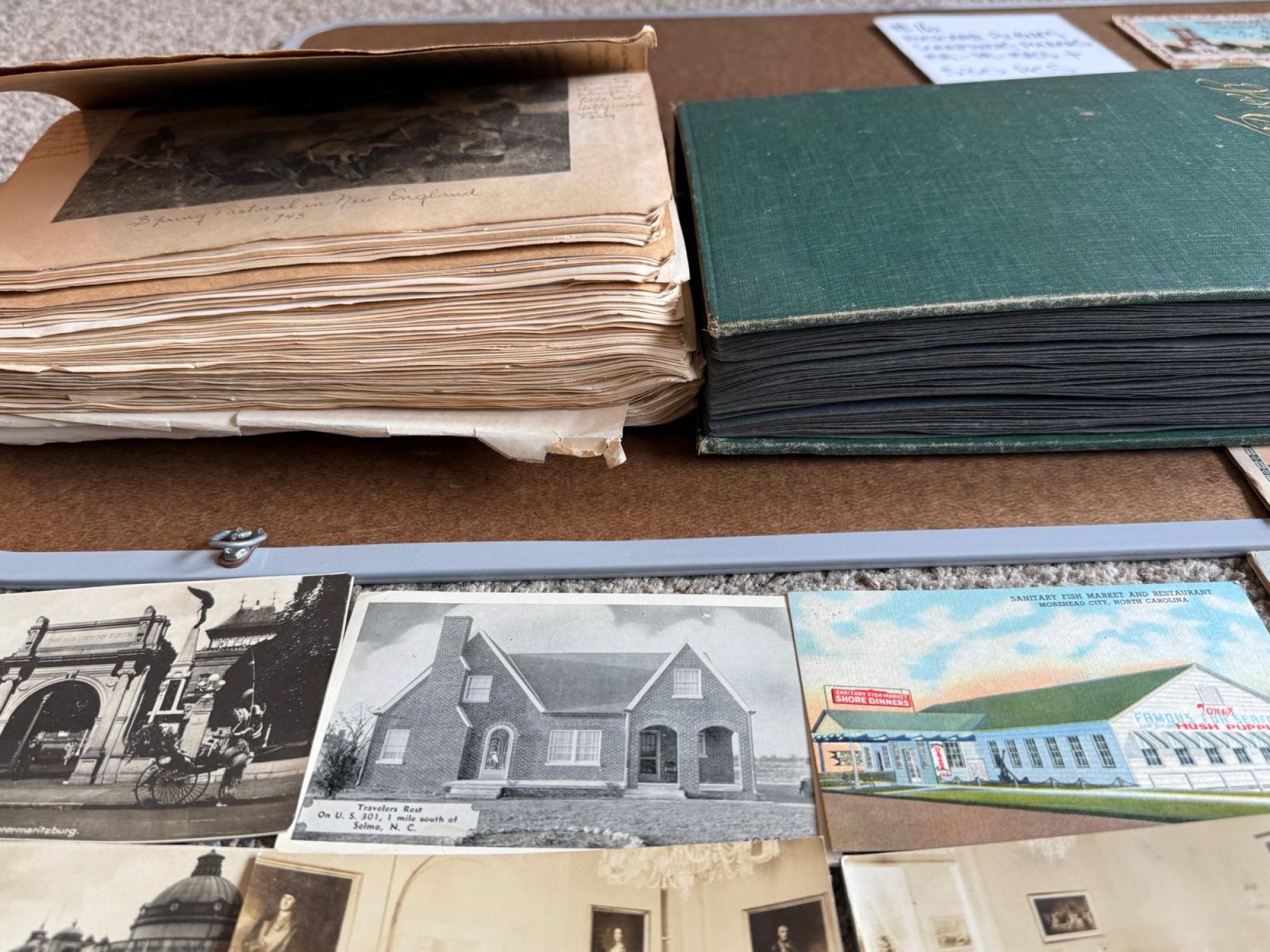 530 POSTCARD ALBUM HISTORIC SCRAPBOOK FOLDERS MA PA MASS PIC-1