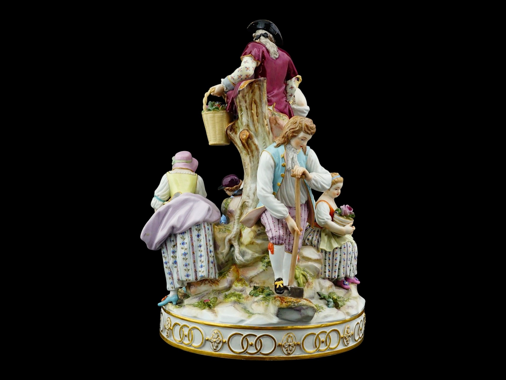 ANTIQUE MEISSEN PORCELAIN FIGURAL GROUP OF GARDENERS PIC-2