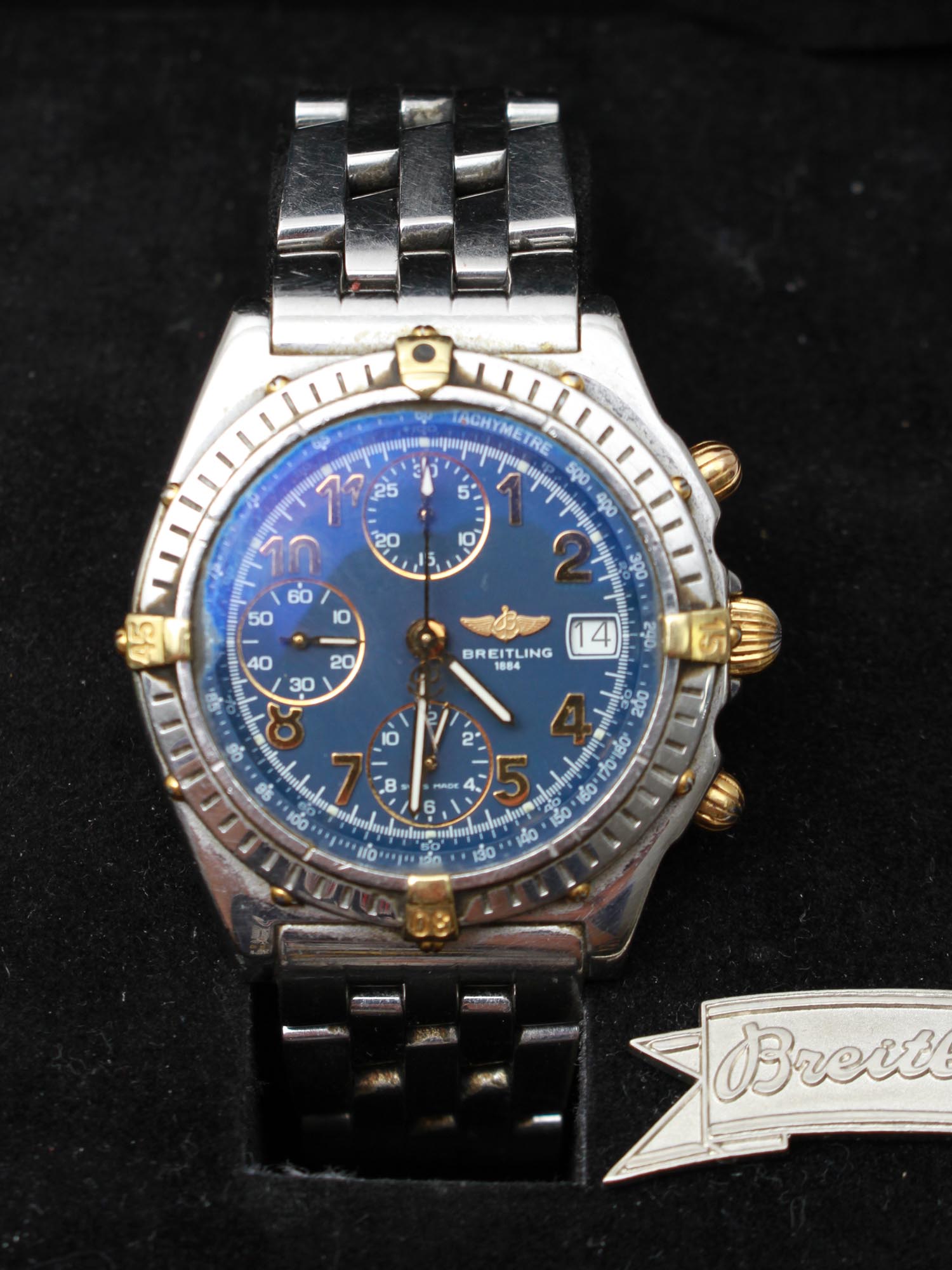 VINTAGE SWISS BREITLING CHRONOMAT WATCH WITH CASE PIC-3