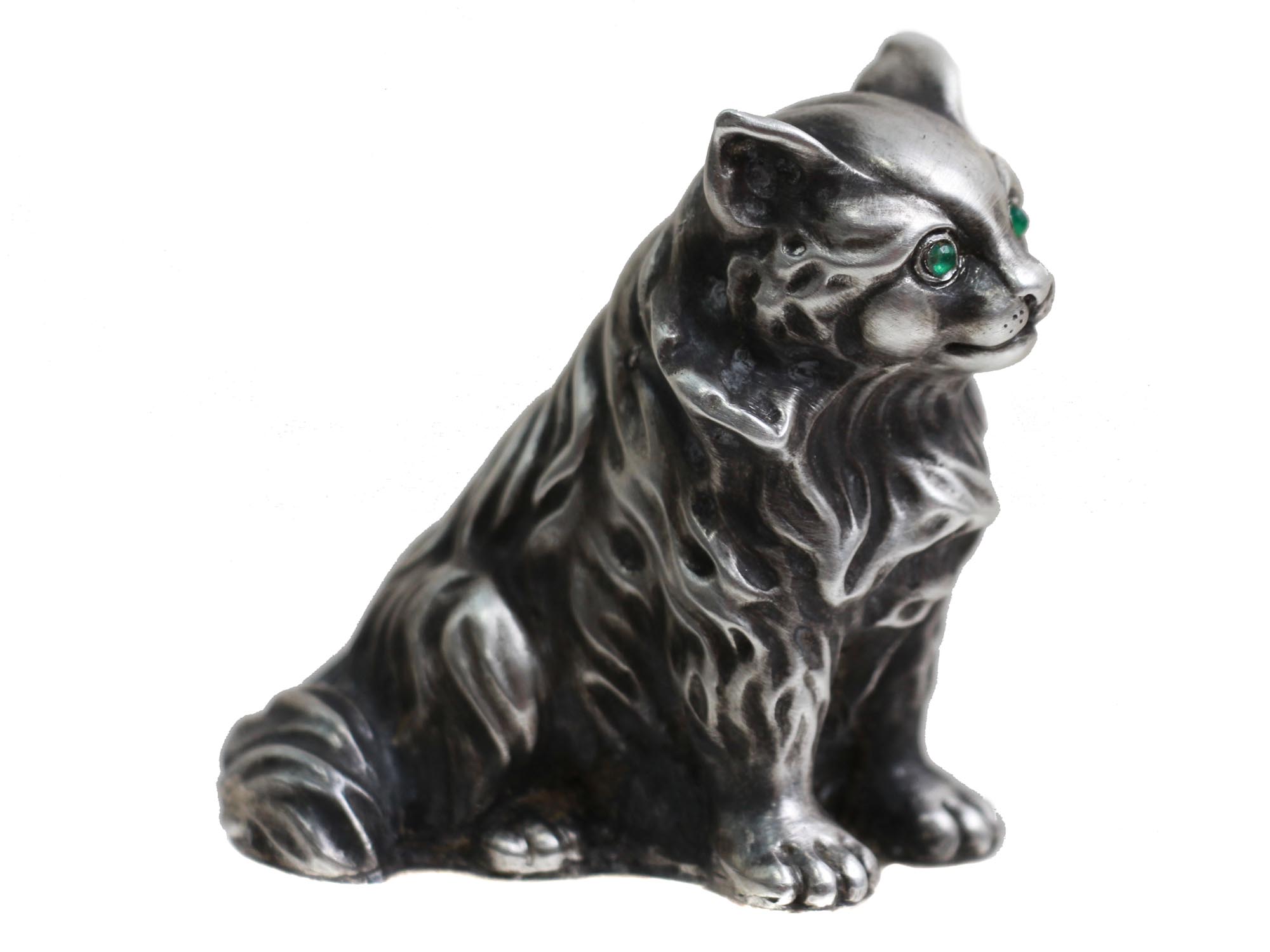 RUSSIAN CARVED SILVER CAT FIGURINE W EMERALD EYES PIC-0