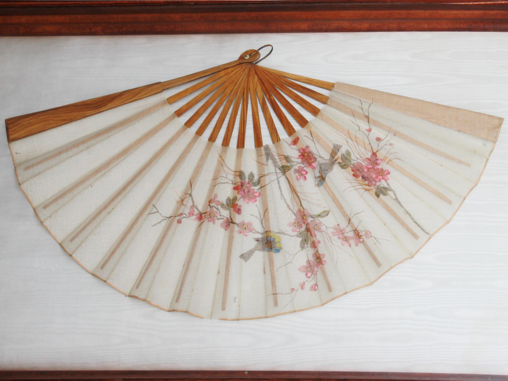 VINTAGE CHINESE WATERCOLOR FAN FLOWER BIRD FRAMED PIC-1