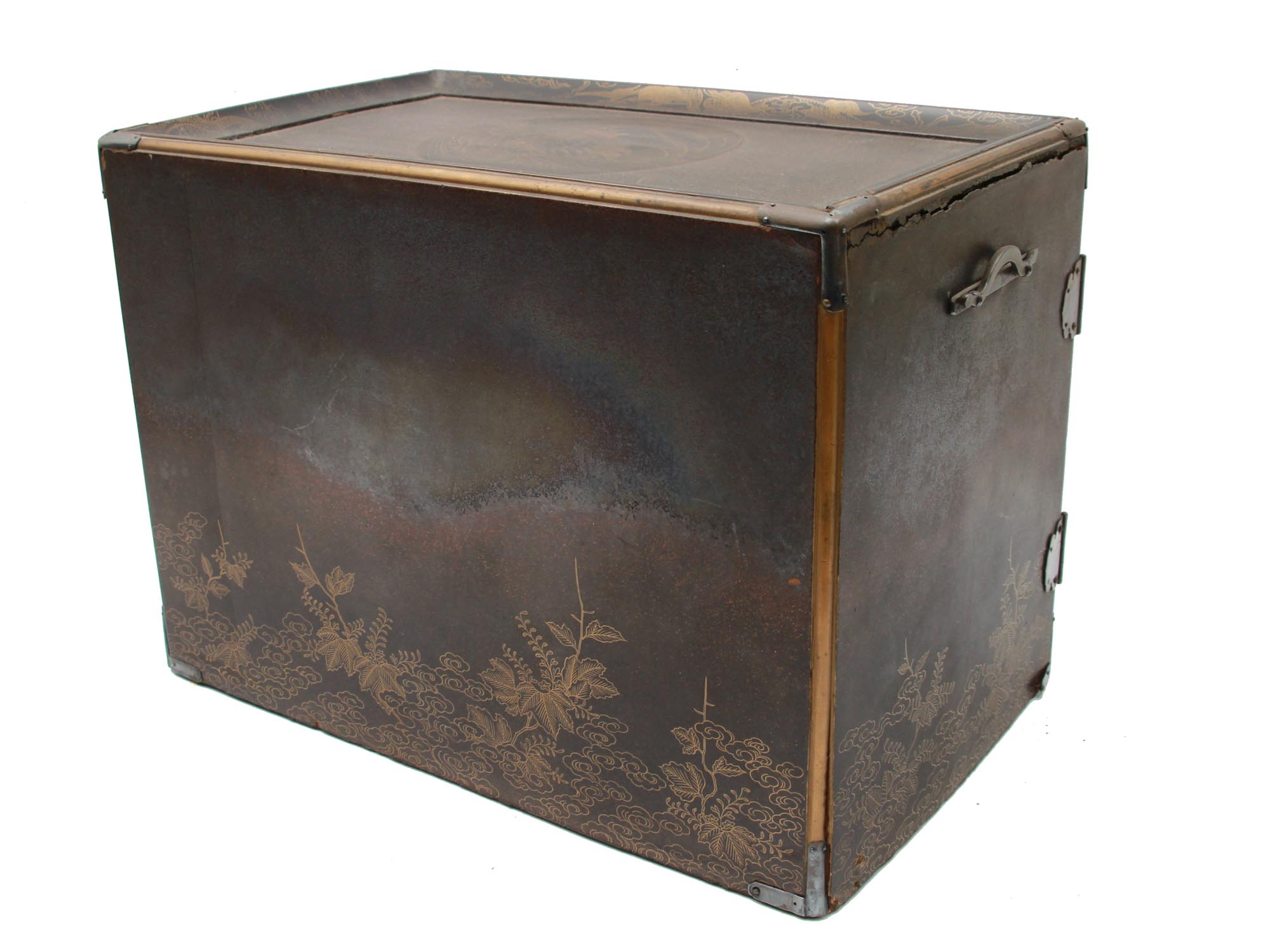 ANTIQUE JAPANESE LACQUER STORAGE CHEST PIC-7