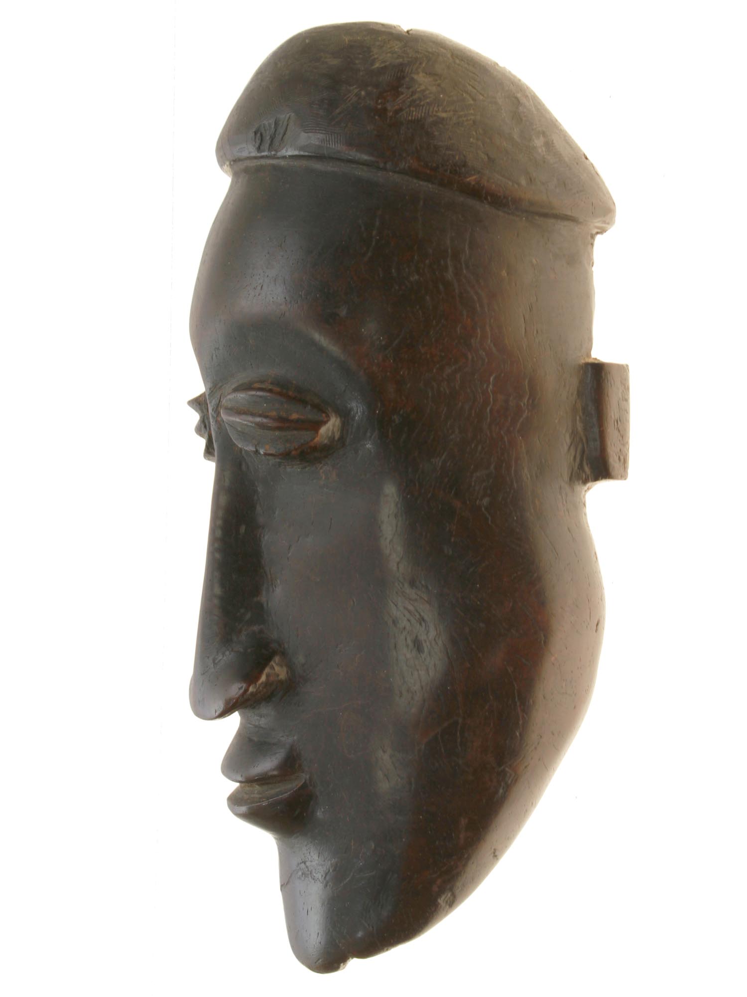 A VINTAGE AFRICAN HAND-CARVED WOODEN TRIBAL MASK PIC-1