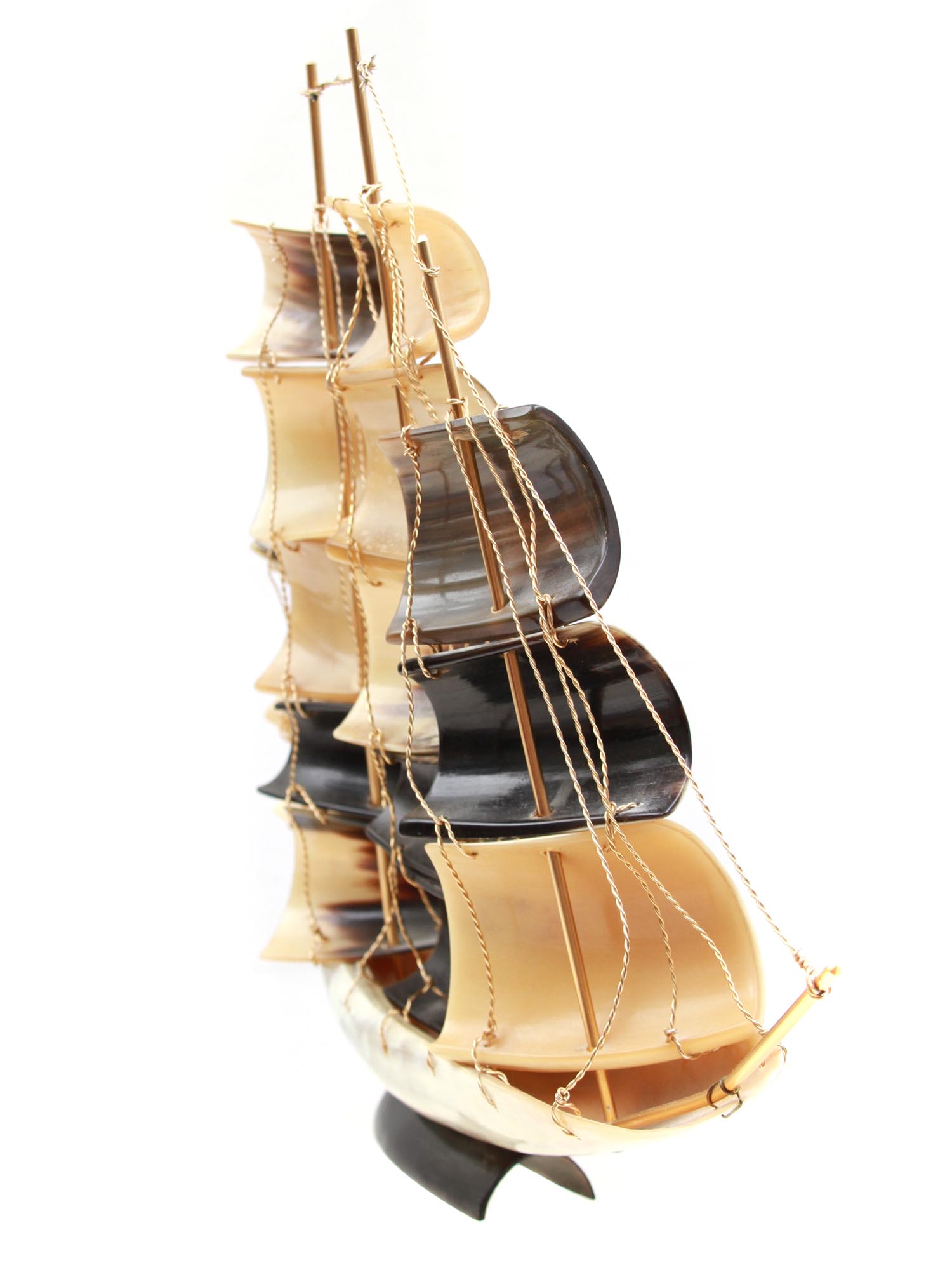 A VINTAGE HAND CARVED FROM HORN MODEL OF SHIP PIC-4