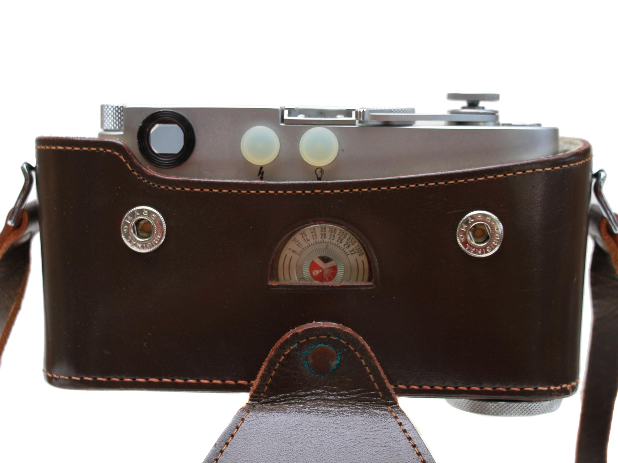 A VINTAGE LEICA M3 CAMERA WITH A CASE PIC-2