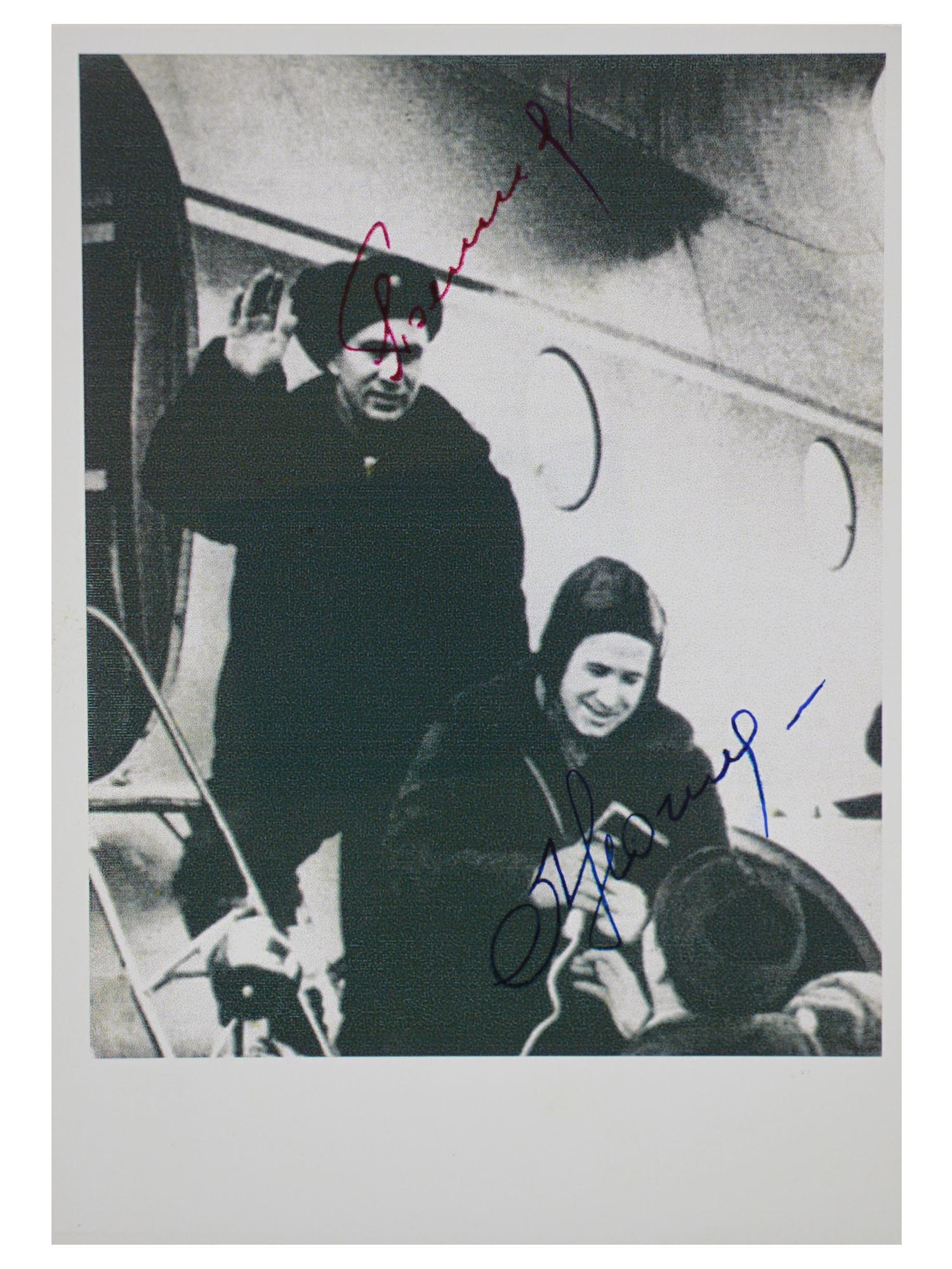 A SOVIET SIGNED PHOTOGRAPH OF LEONOV AND BELYAEV PIC-0