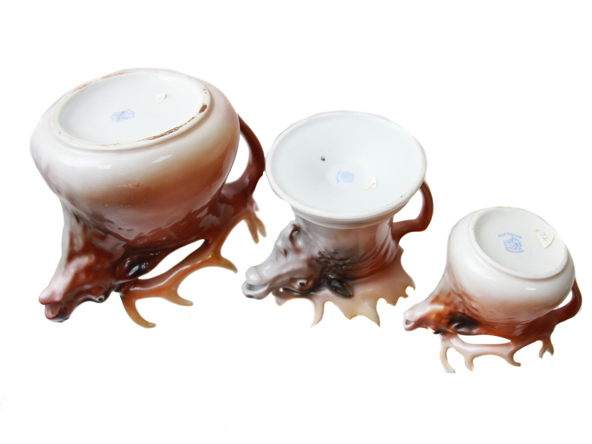 SET OF THREE ROYAL BAYREUTH PORCELAIN ELK PIECES PIC-4