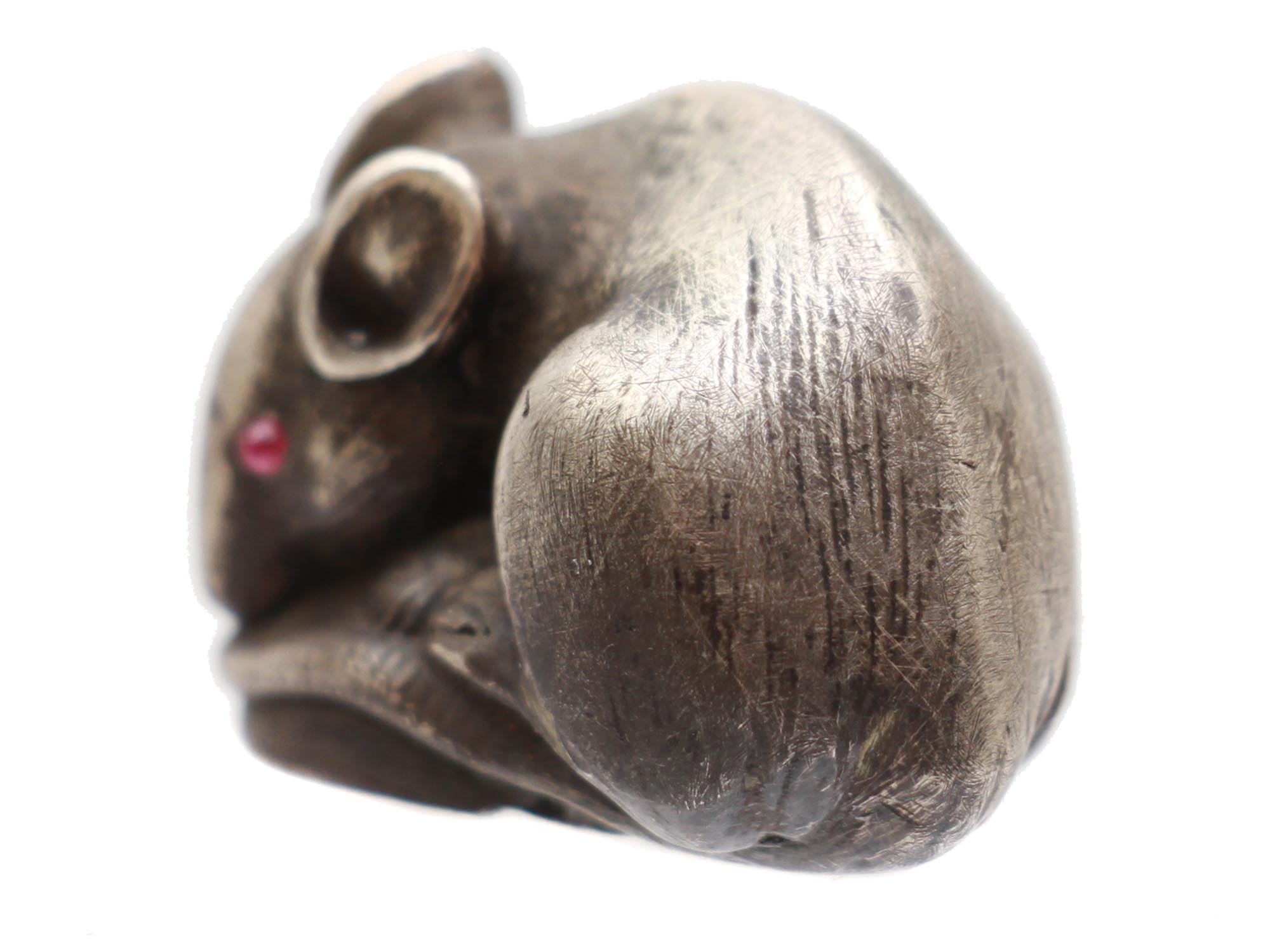 A RUSSIAN SILVER MOUSE FIGURINE WITH RUBY EYES PIC-1