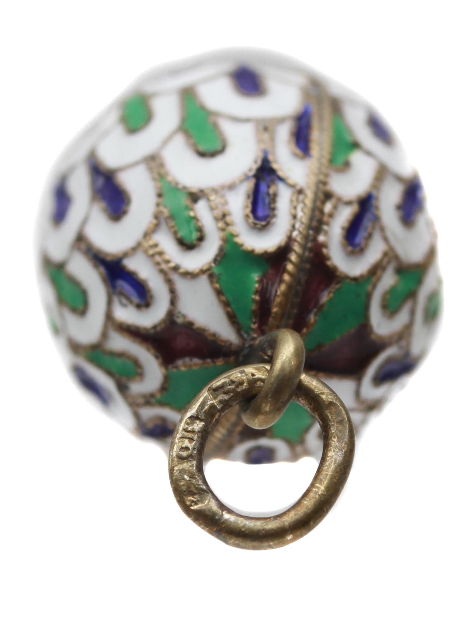 A RUSSIAN SILVER AND ENAMEL EASTER EGG PENDANT PIC-3